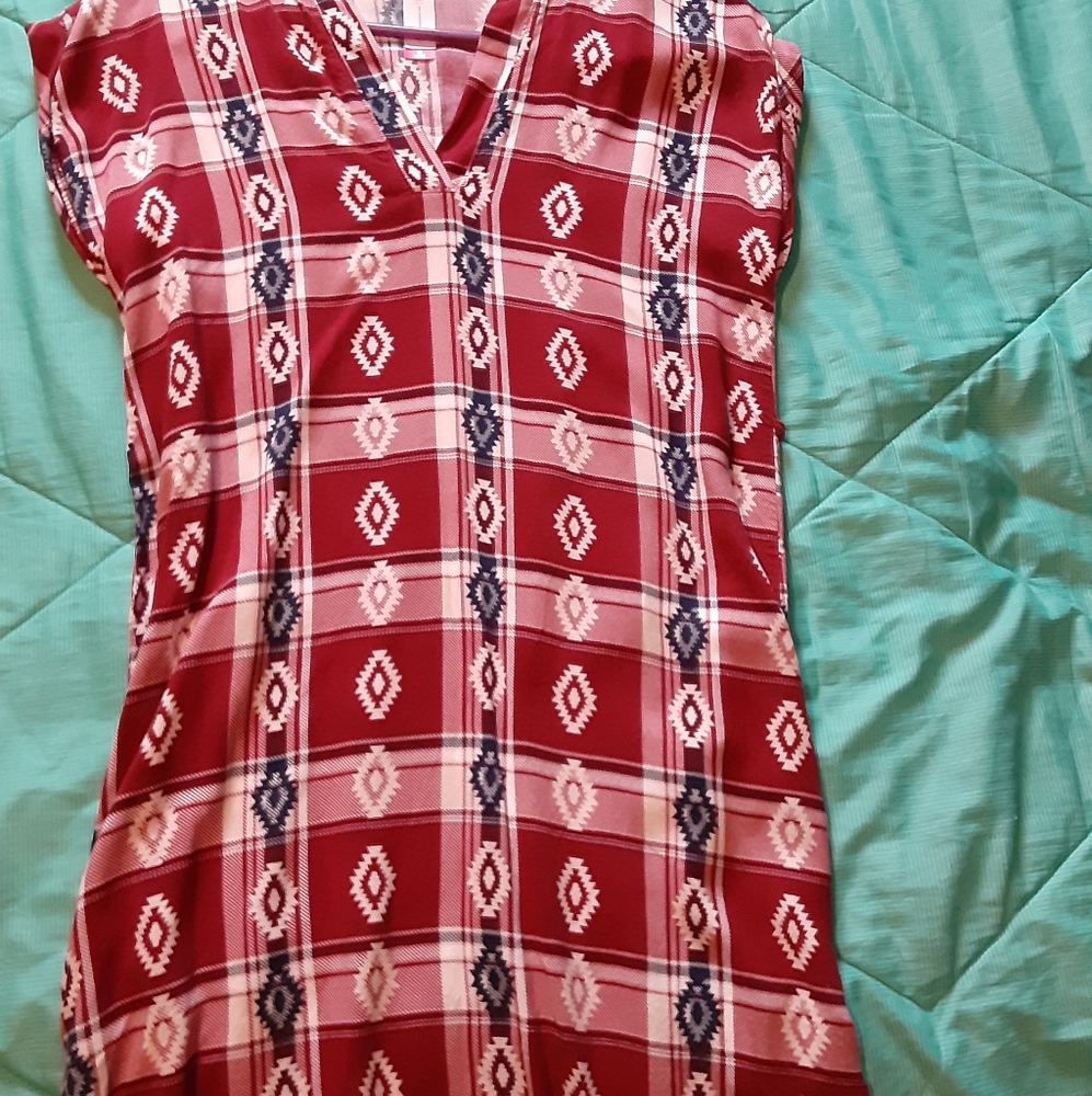 Clothes - Picture 2 of 2